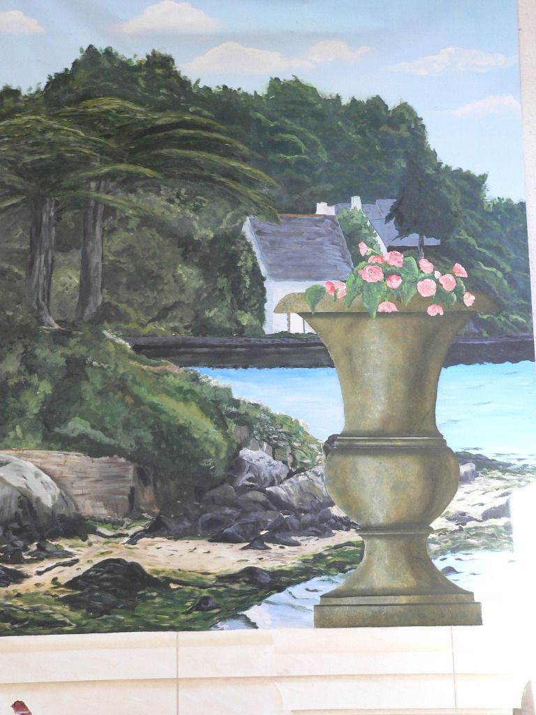 Le paysage de mer en Bretagne je l'ai peint dans l'encadrement d'une fausse fenêtre peint à l'acrylique